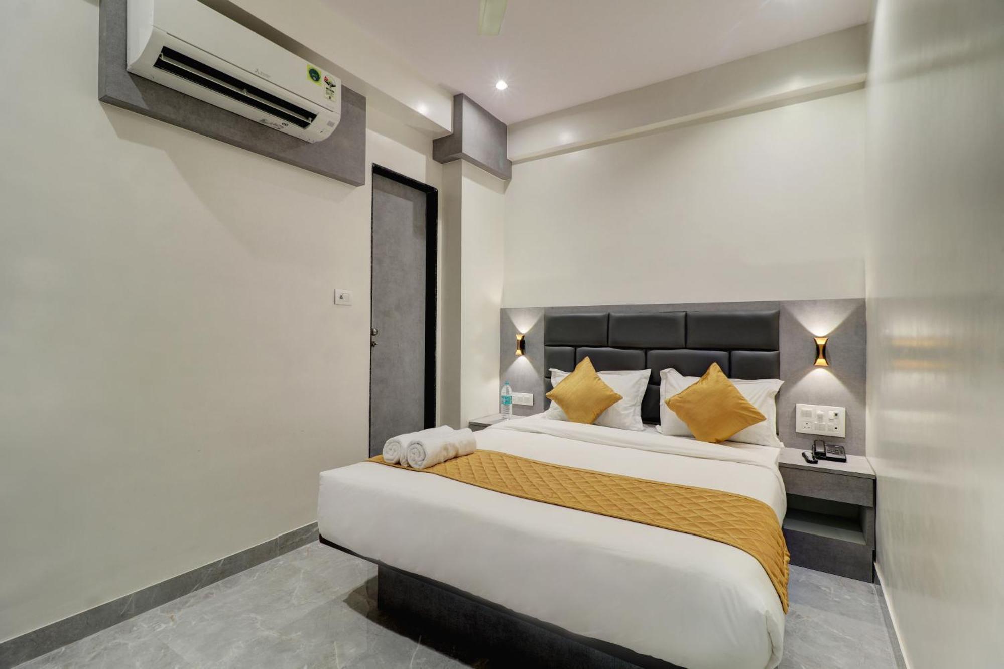 Hotel Enigma Inn Bombaj Zewnętrze zdjęcie